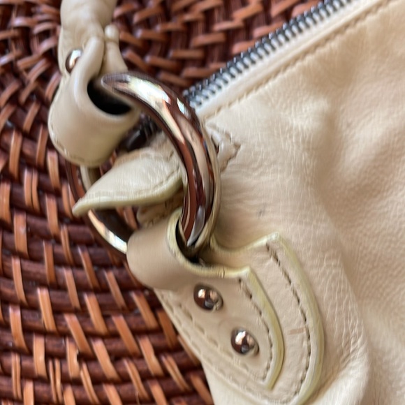 Mark Jacobs Cream Leather bag - Picture 6 of 11
